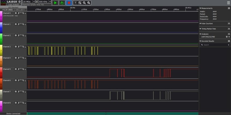 Logic Analyzer collecting sample data